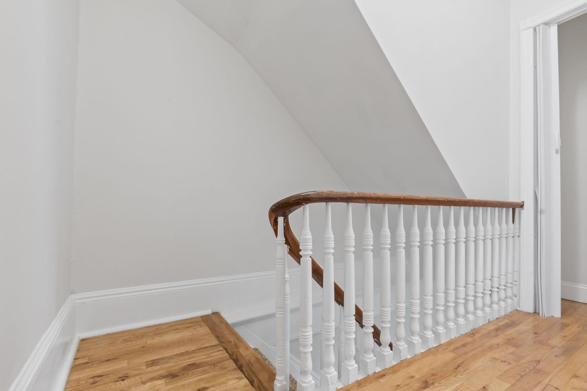 20 Linden Court, Unit 1 Jersey City, NJ 07305 - Photo 16 of 33