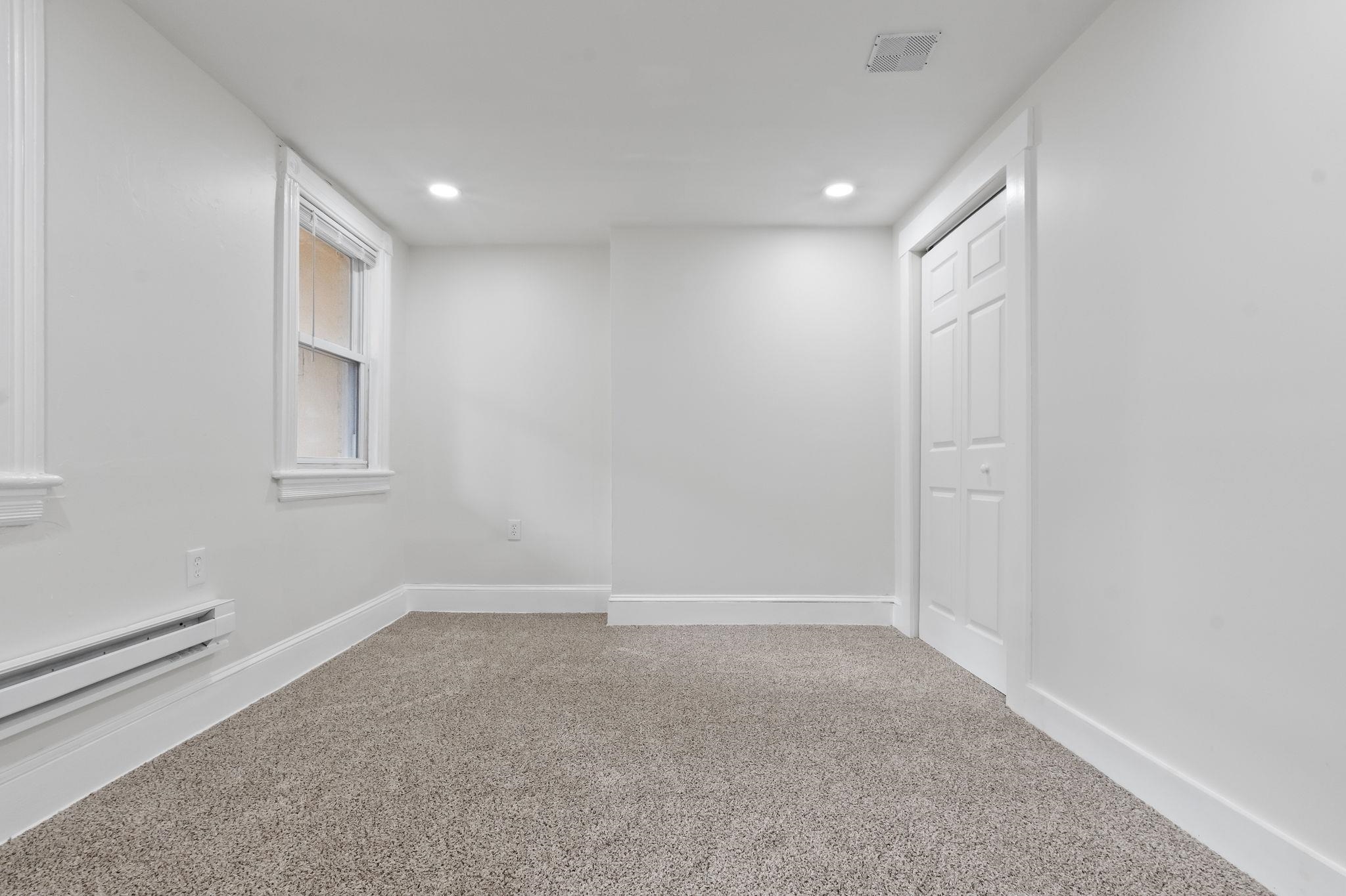 20 Linden Court, Unit 1 Jersey City, NJ 07305 - Photo 23 of 33