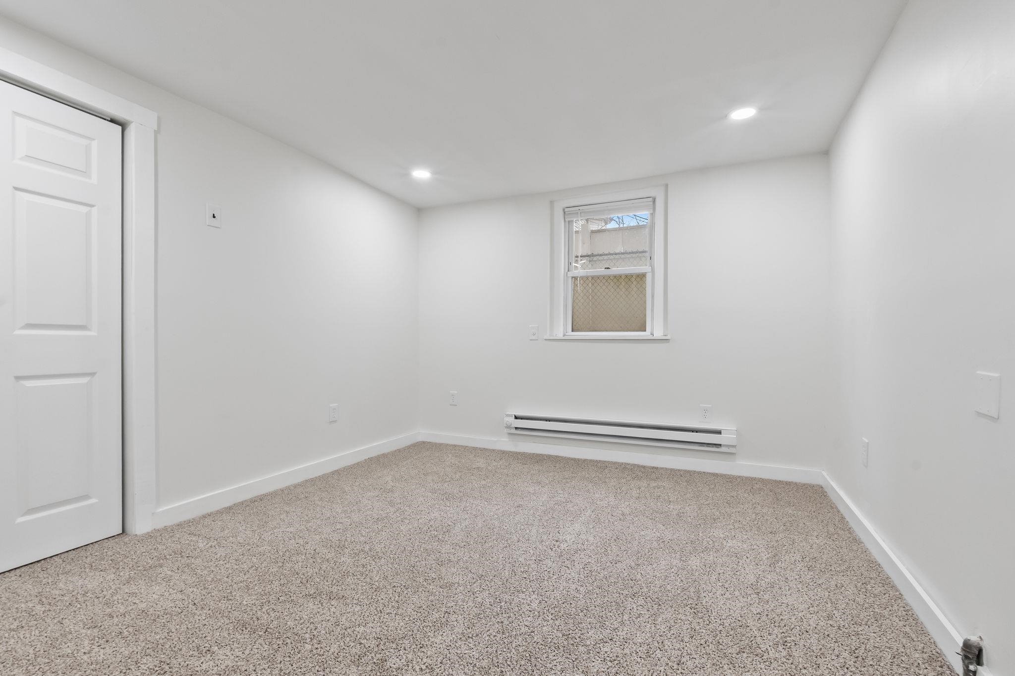 20 Linden Court, Unit 1 Jersey City, NJ 07305 - Photo 25 of 33