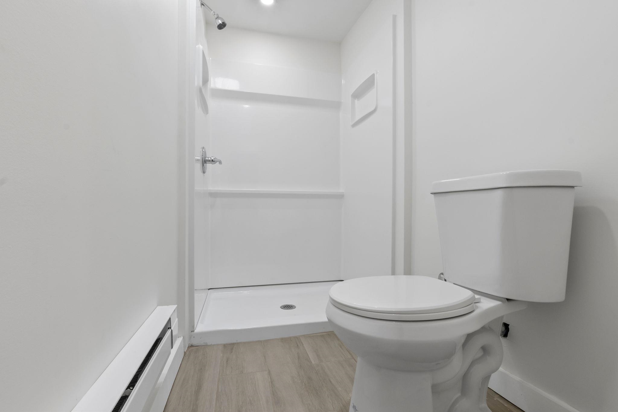 20 Linden Court, Unit 1 Jersey City, NJ 07305 - Photo 28 of 33