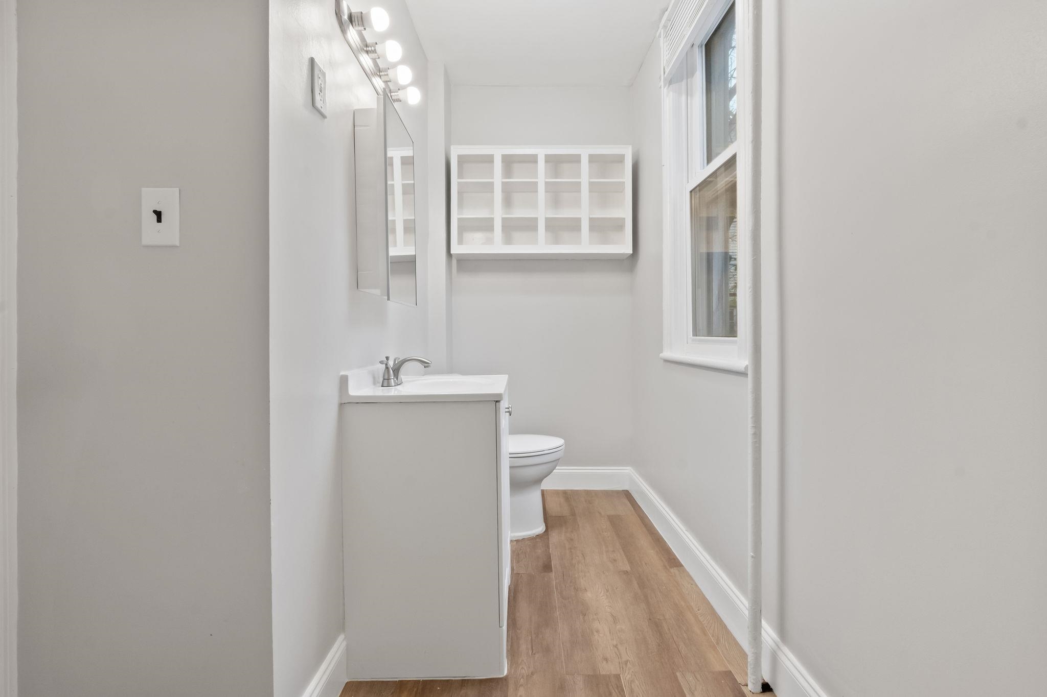 20 Linden Court, Unit 1 Jersey City, NJ 07305 - Photo 7 of 33