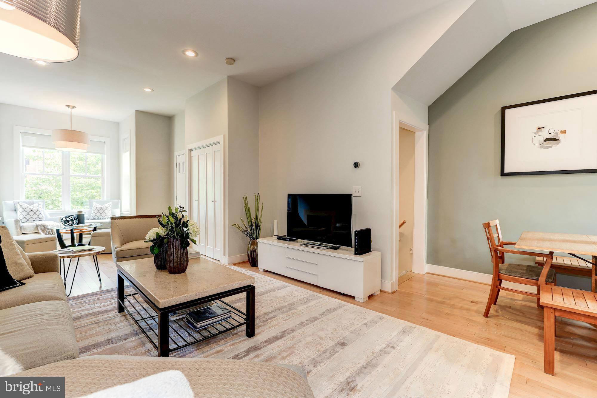 509 P Street Northwest, Unit 1 Washington, DC 20001 - Photo 6 of 21 Main Level - Living Room