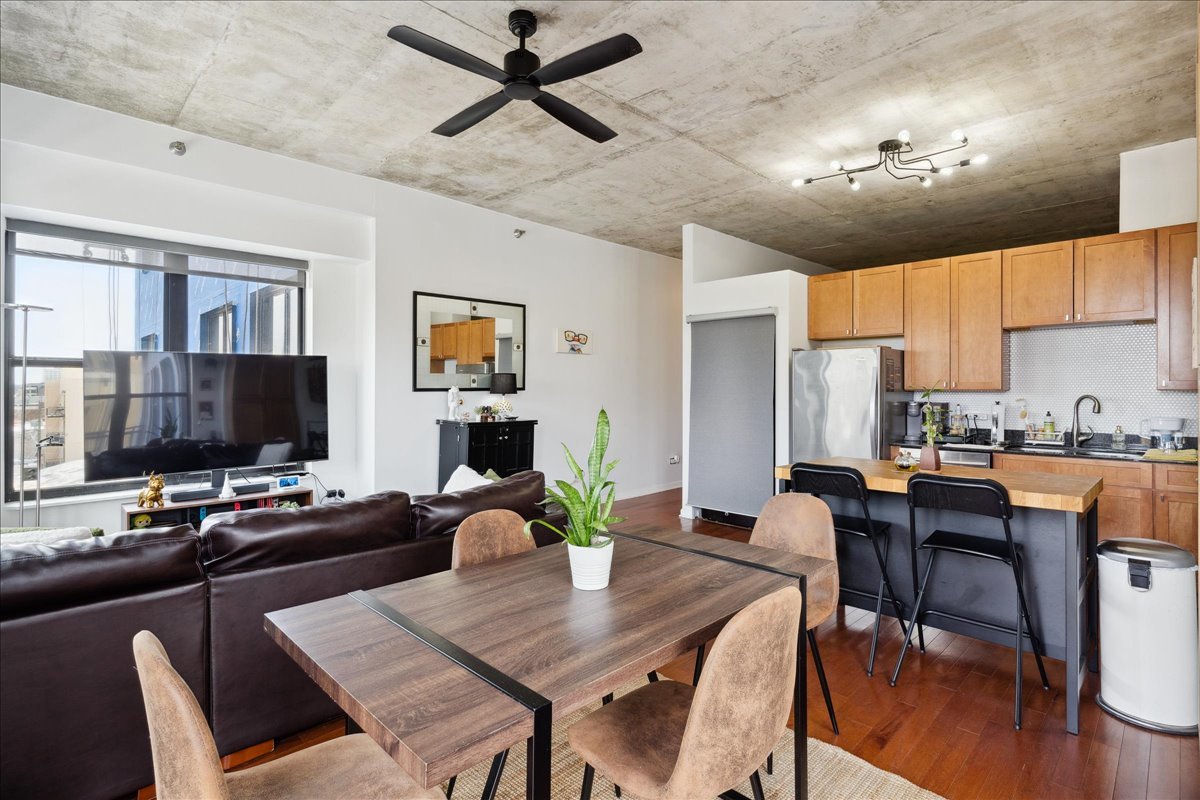 1122 West Catalpa Avenue, Unit 502 Chicago, IL 60640 - Photo 9 of 21