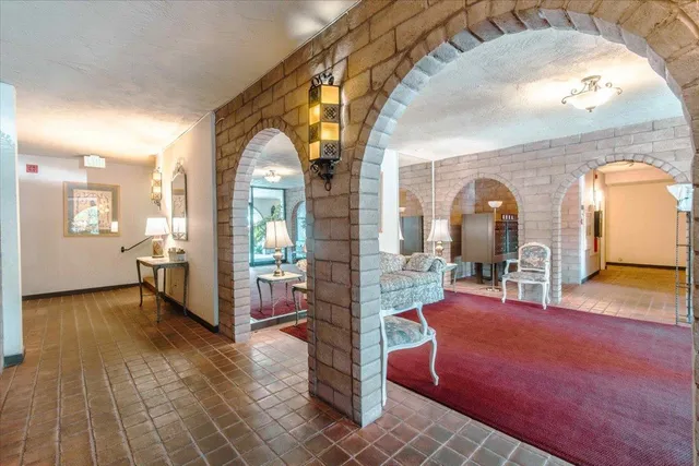 $990,000 | 555 Palm Avenue, Unit 207, Millbrae, CA 94030