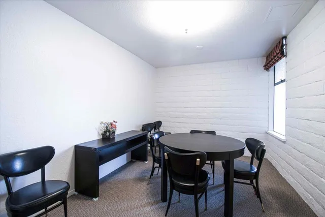 $990,000 | 555 Palm Avenue, Unit 207, Millbrae, CA 94030