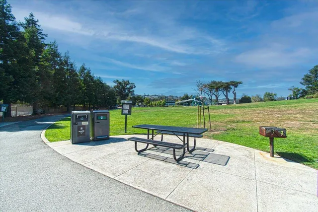 $990,000 | 555 Palm Avenue, Unit 207, Millbrae, CA 94030