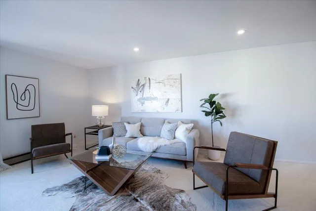 $990,000 | 555 Palm Avenue, Unit 207, Millbrae, CA 94030