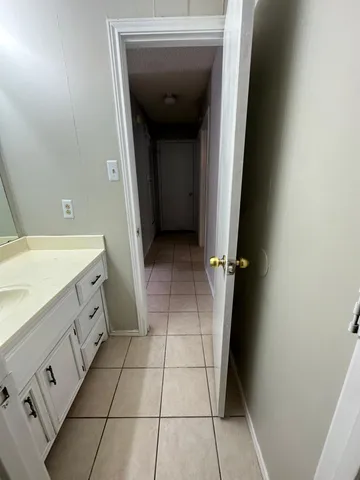 $850 | 5618 Brownfield Drive, Unit C, Lubbock, TX 79414