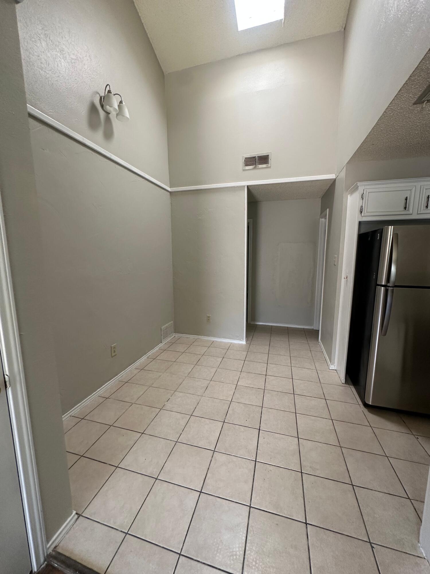 5618 Brownfield Drive, Unit C Lubbock, TX 79414 - Photo 5 of 17 IMG_7979