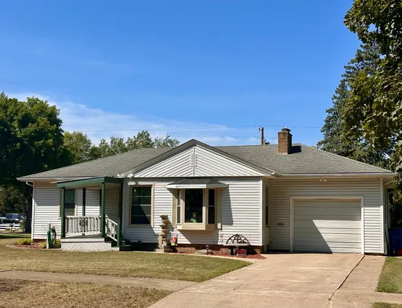 $192,500 | 2934 Oak Avenue, Slayton, MN 56172