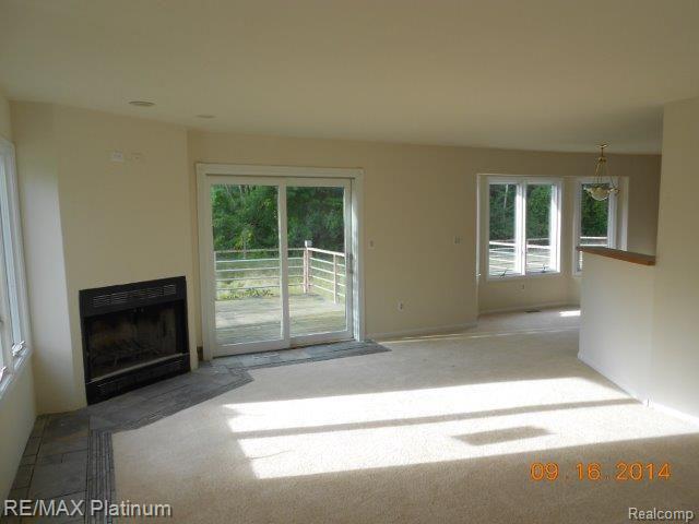 9150 Roe Road Chelsea, MI 48118 - Photo 3 of 11 9-16-14 020.jpg