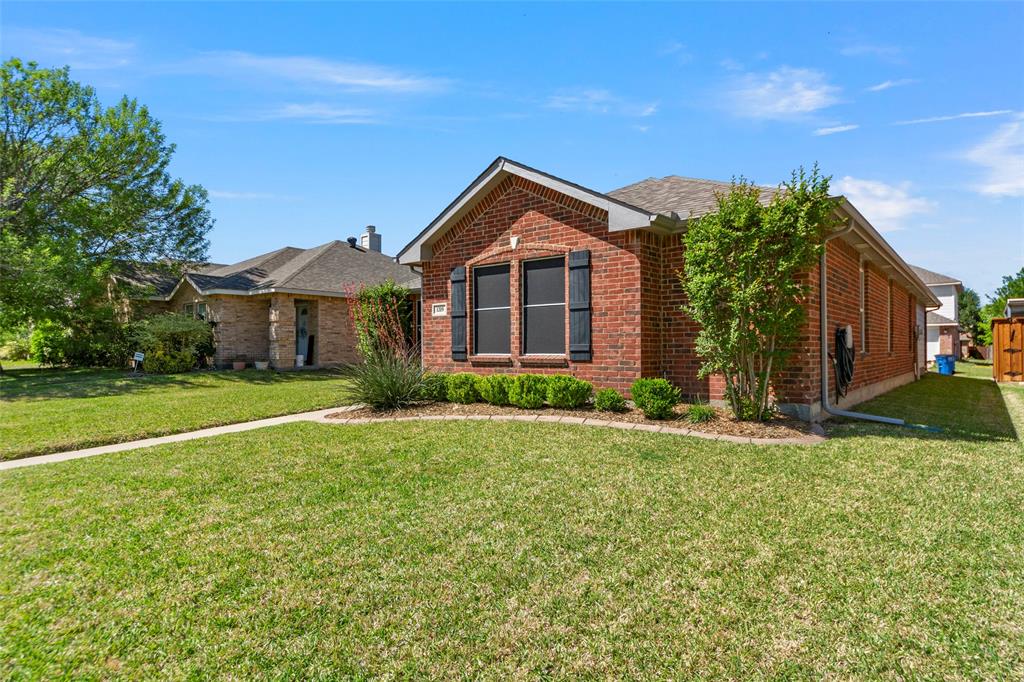 1319 Lamar Lane Allen, TX 75002 - Photo 2 of 30