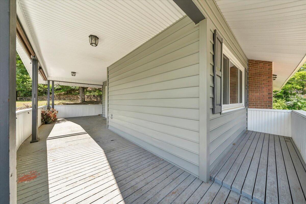 2801 Edgewood Street Southwest Roanoke, VA 24015 - Photo 35 of 60 49-MIB05679