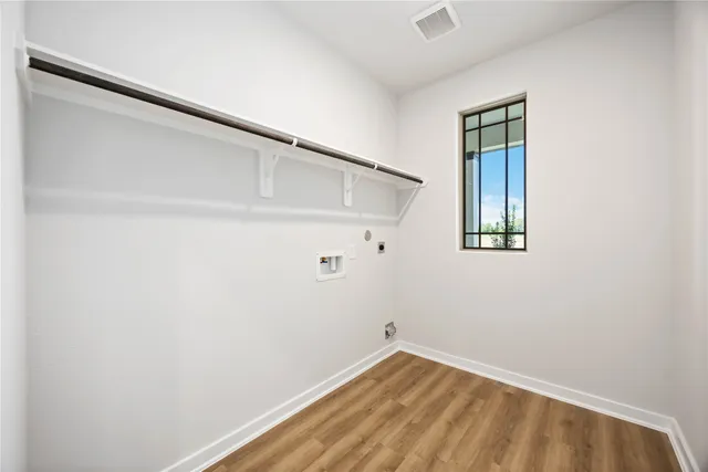 $494,816 | 6727 Pelican Lane, Beasley, TX 77417