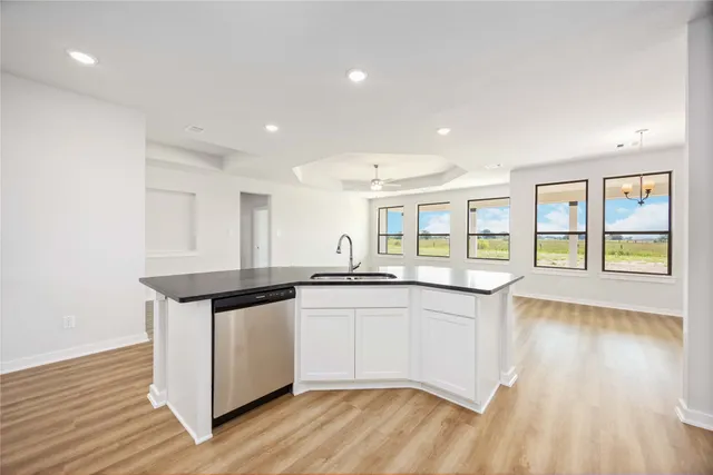 $494,816 | 6727 Pelican Lane, Beasley, TX 77417