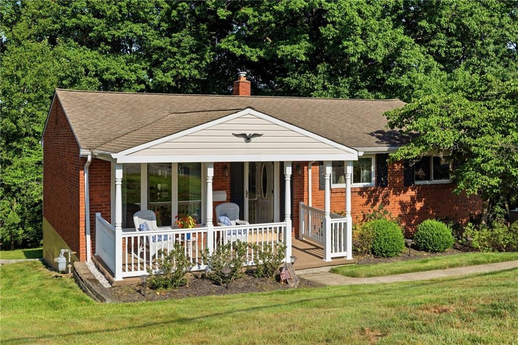 254 Parkedge Road Pittsburgh, PA 15220 - Photo 2 of 36