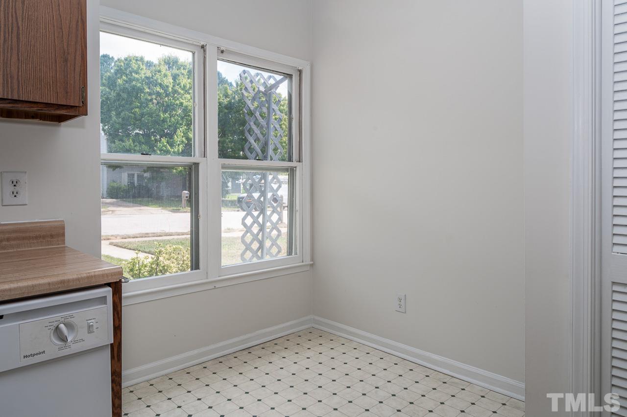 3120 Quinley Place Raleigh, NC 27604 - Photo 9 of 18 a view of an empty room and window