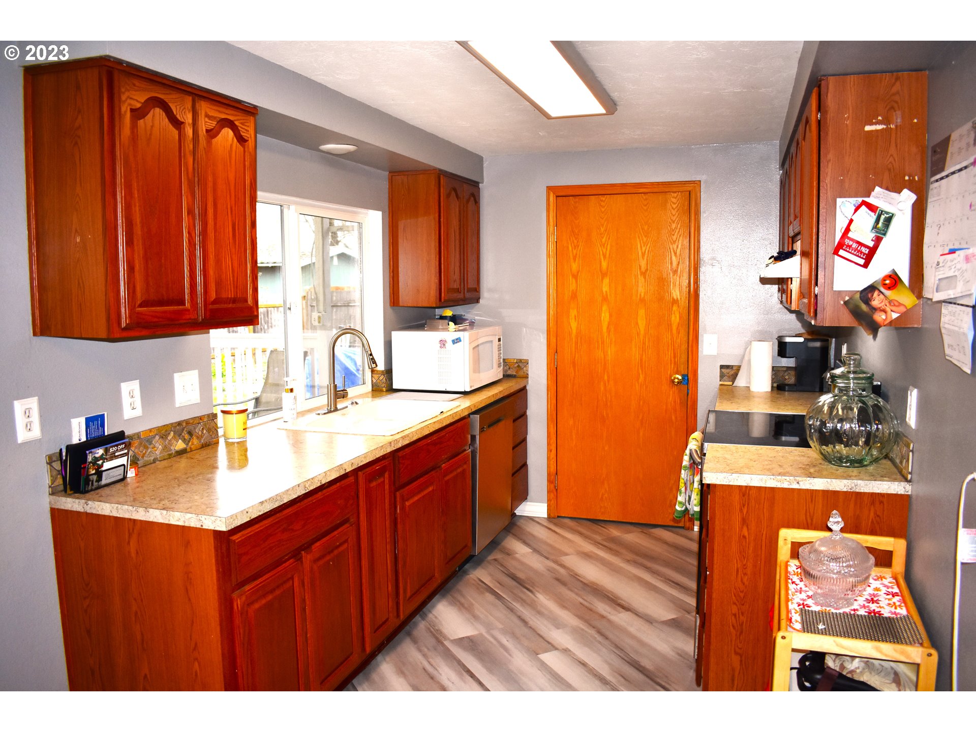 528 South 51st Place Springfield, OR 97478 - Photo 2 of 26 Gallery Image 2