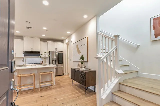 $1,448,000 | 399 Charles Morris Terrace, Sunnyvale, CA 94085