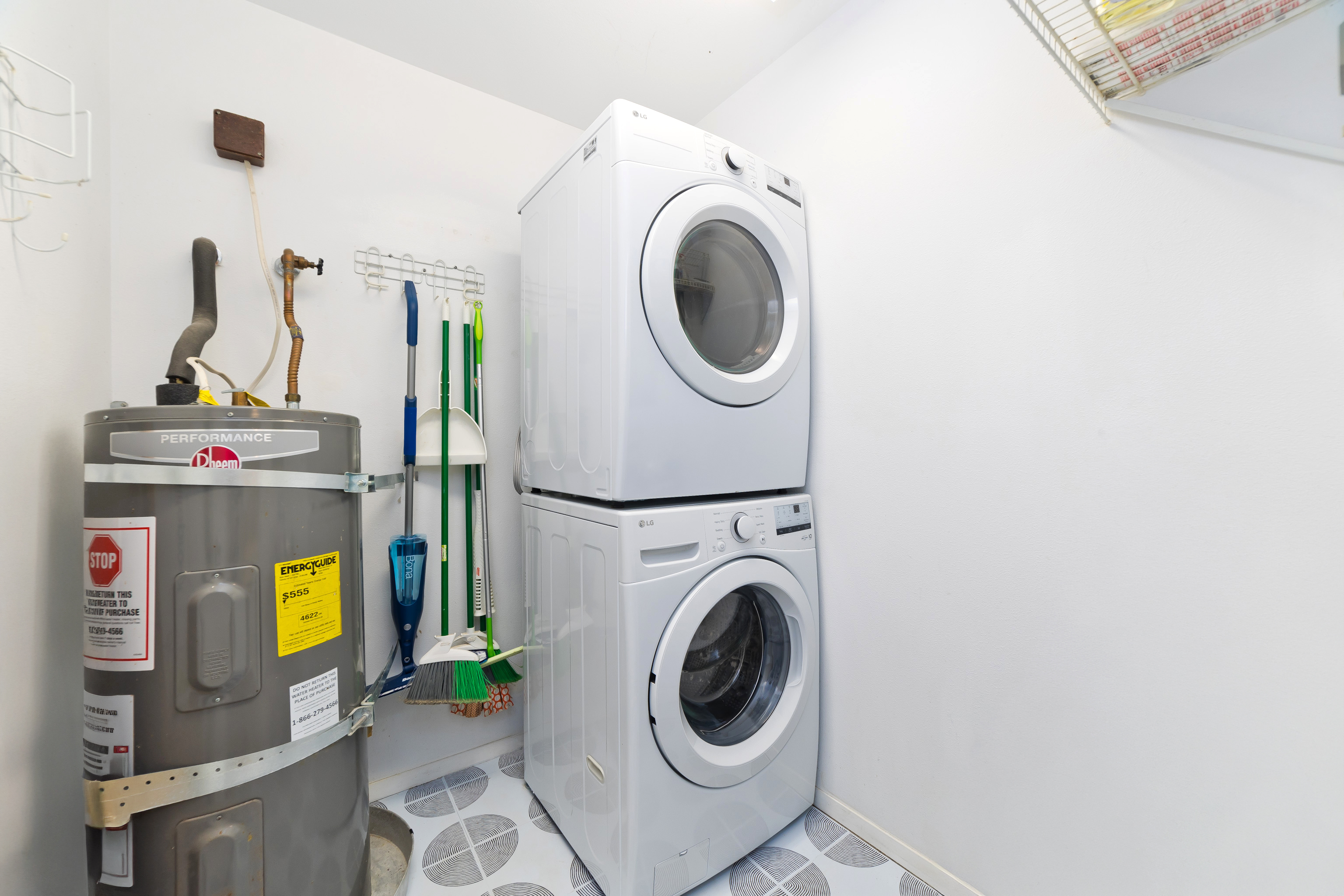 98 Kaiwiki Road Hilo, HI 96720 - Photo 15 of 25