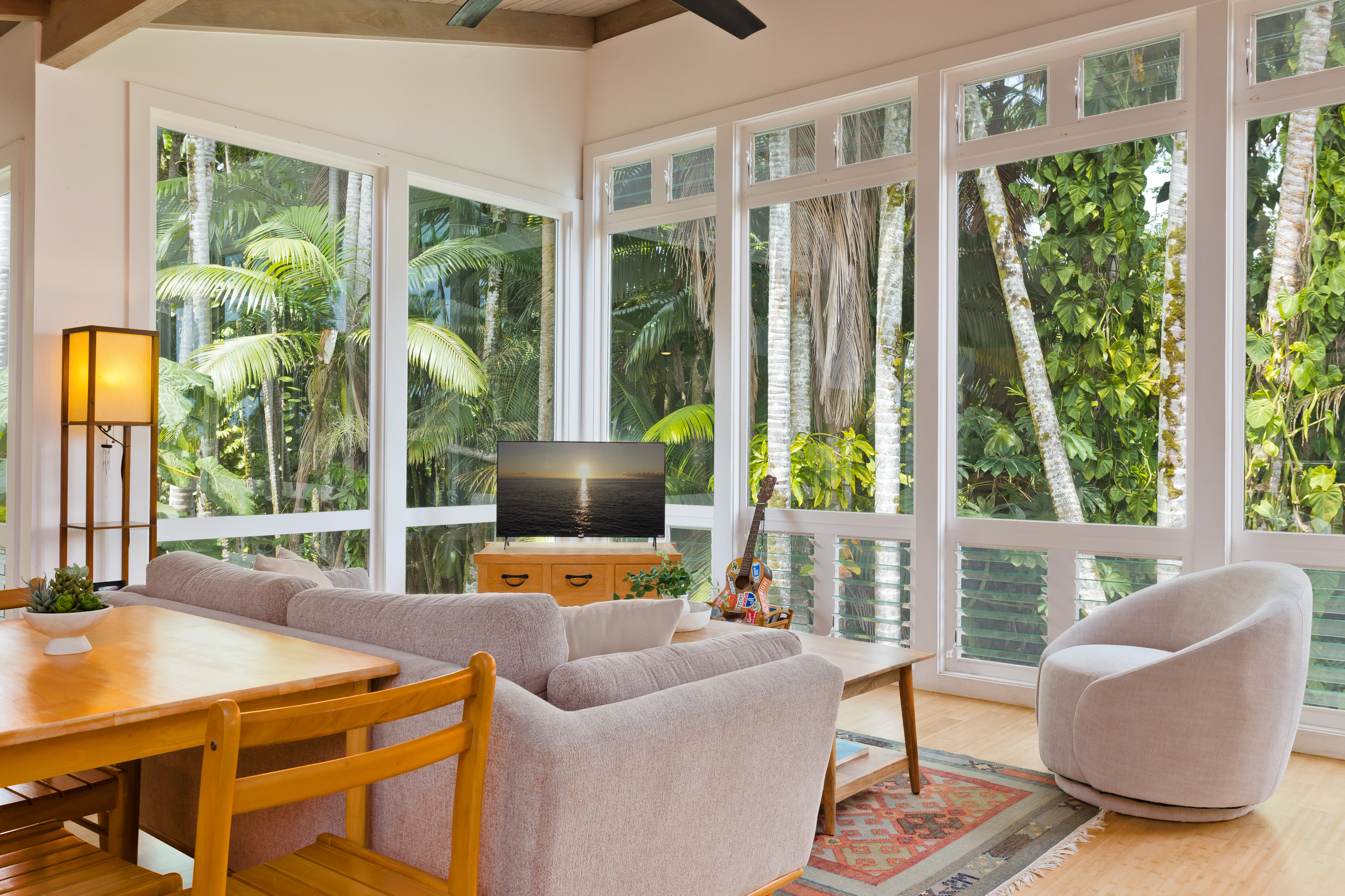 98 Kaiwiki Road Hilo, HI 96720 - Photo 3 of 25