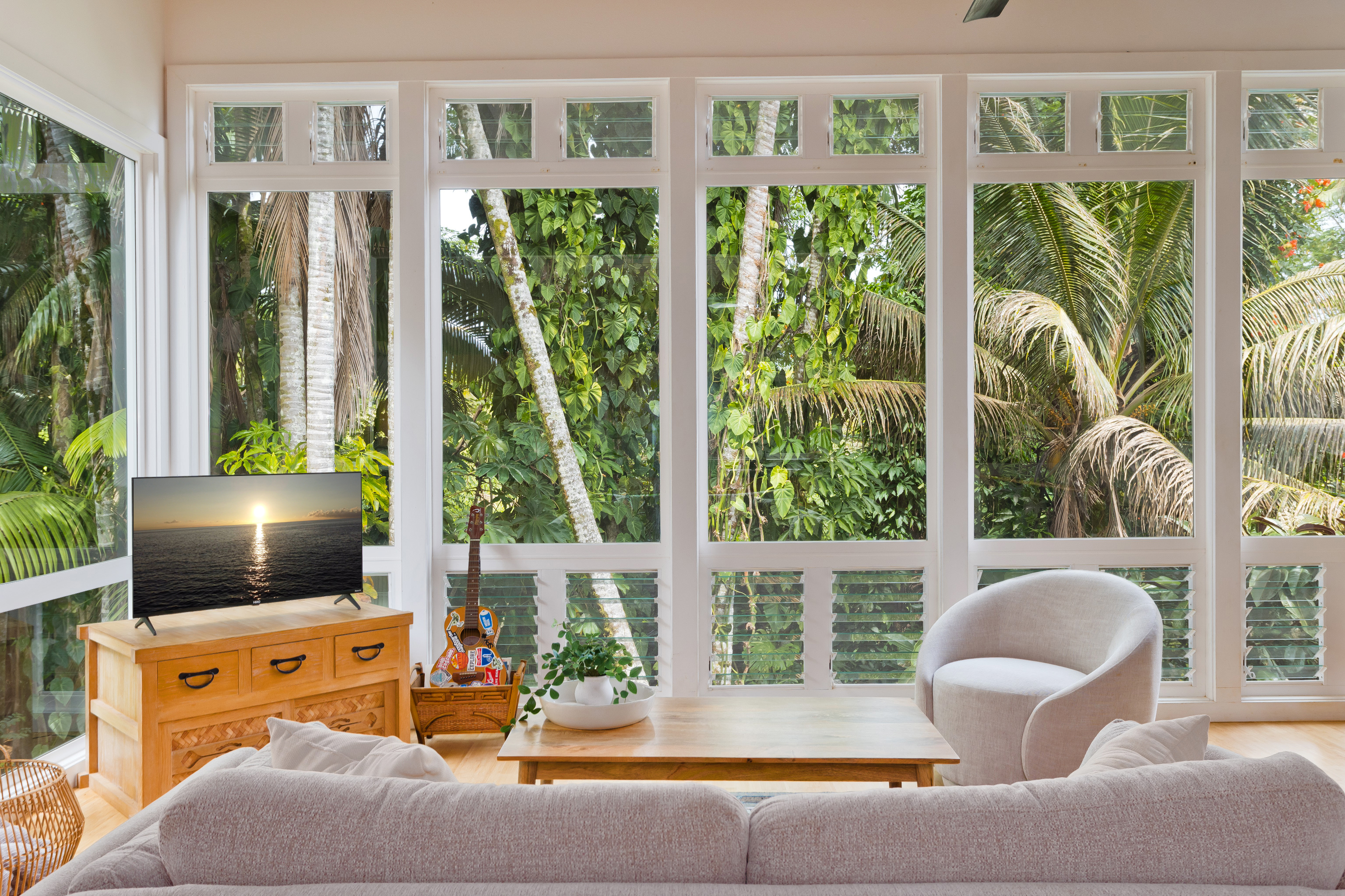 98 Kaiwiki Road Hilo, HI 96720 - Photo 4 of 25