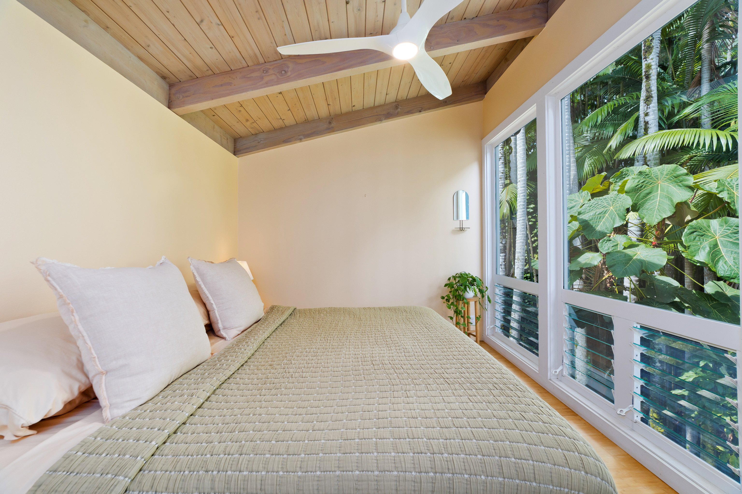 98 Kaiwiki Road Hilo, HI 96720 - Photo 9 of 25