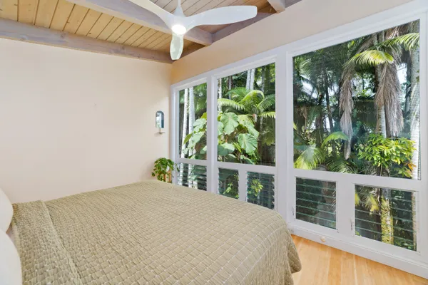 $699,000 | 98 Kaiwiki Road, Hilo, HI 96720