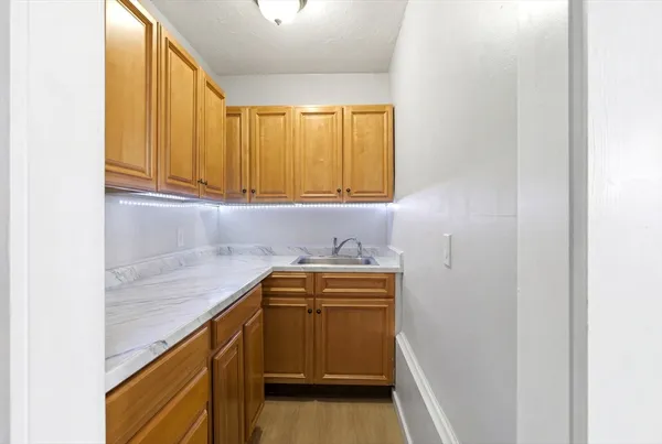$789,900 | 81 Ward Street, Worcester, MA 01610