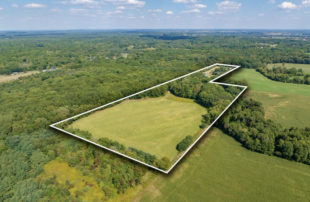 3310 26th Street Hopkins, MI 49328 - Photo 49 of 56 IMG_4372