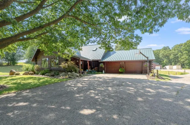 $1,699,900 | 3310 26th Street, Hopkins, MI 49328