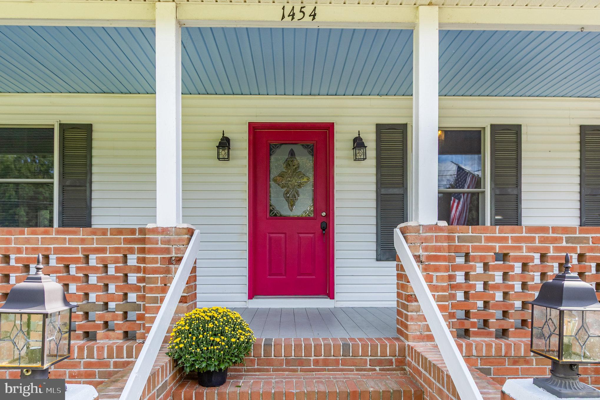 1454 Oldfield Point Road Elkton, MD 21921 - Photo 7 of 55 Welcoming Entryway