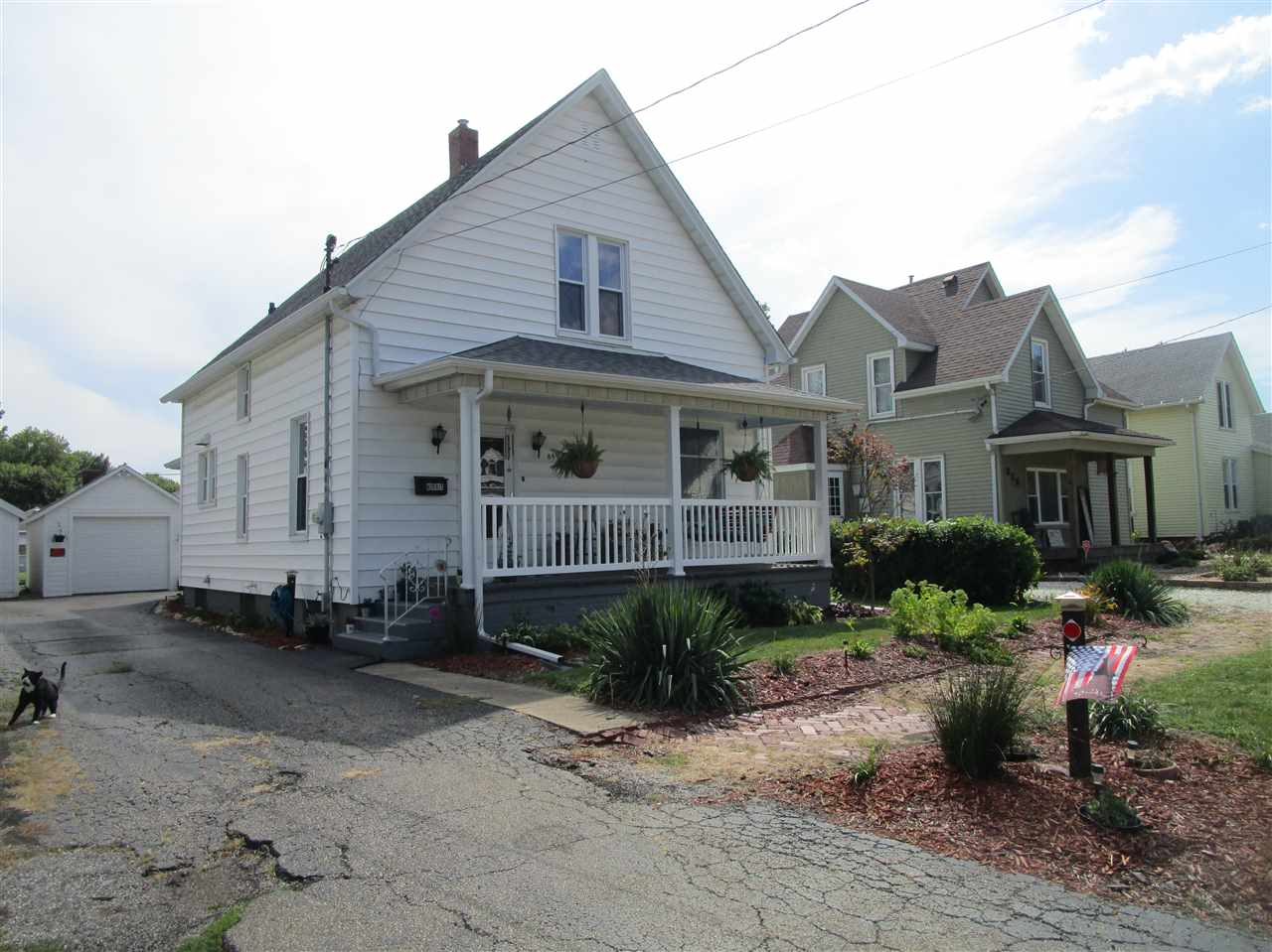 846 East Locust Street Canton, IL 61520 - Photo 1 of 36 Gallery Image 1