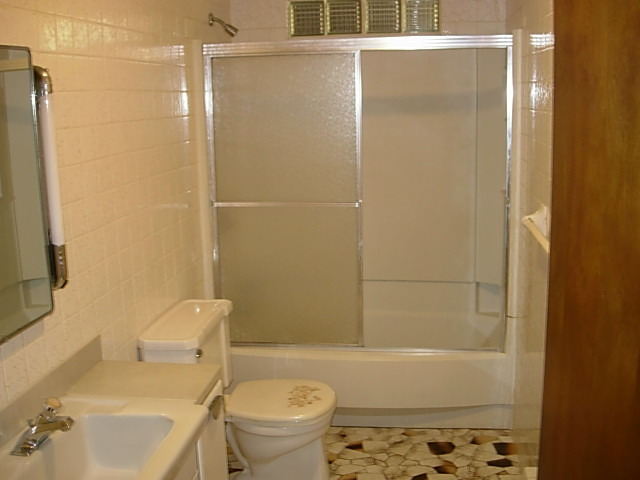 1310 Molitor Road Aurora, IL 60505 - Photo 21 of 25 Gallery Image 21