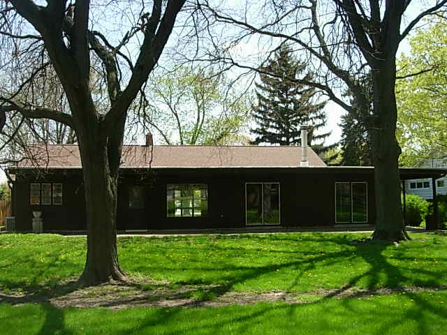 1310 Molitor Road Aurora, IL 60505 - Photo 4 of 25 Gallery Image 4