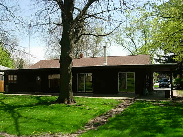 1310 Molitor Road Aurora, IL 60505 - Photo 5 of 25 Gallery Image 5