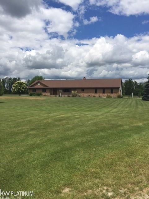 4420 Norman Road Fort Gratiot, MI 48059 - Photo 3 of 31 31323225-2.JPG