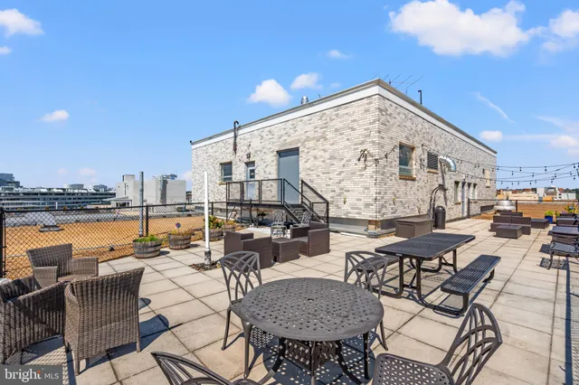 $325,000 | 730 24th Street Northwest, Unit 503, Washington, DC 20037