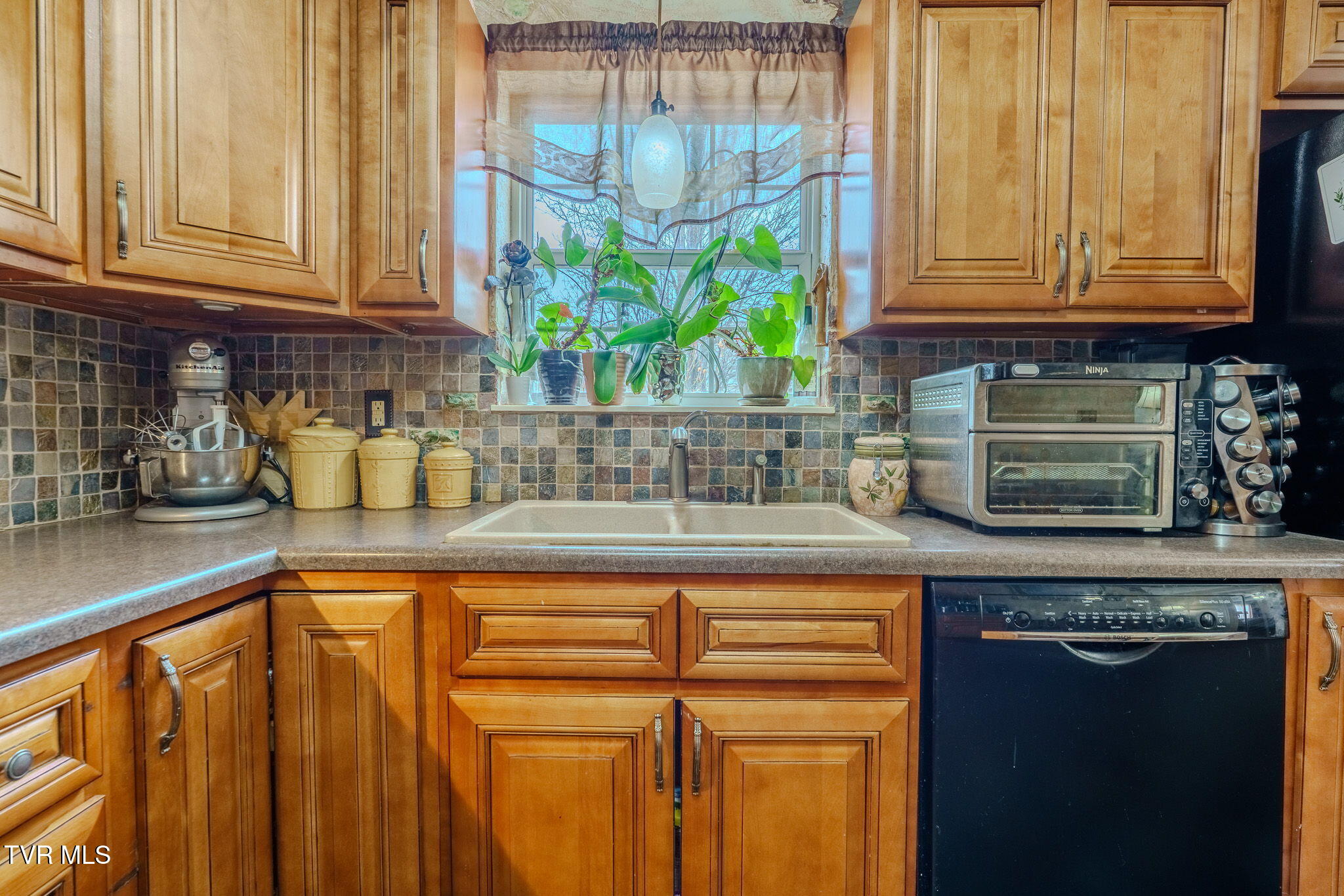 1705 Primrose Court Sevierville, TN 37862 - Photo 15 of 45 2-web-or-mls-_DSC1291-HDR