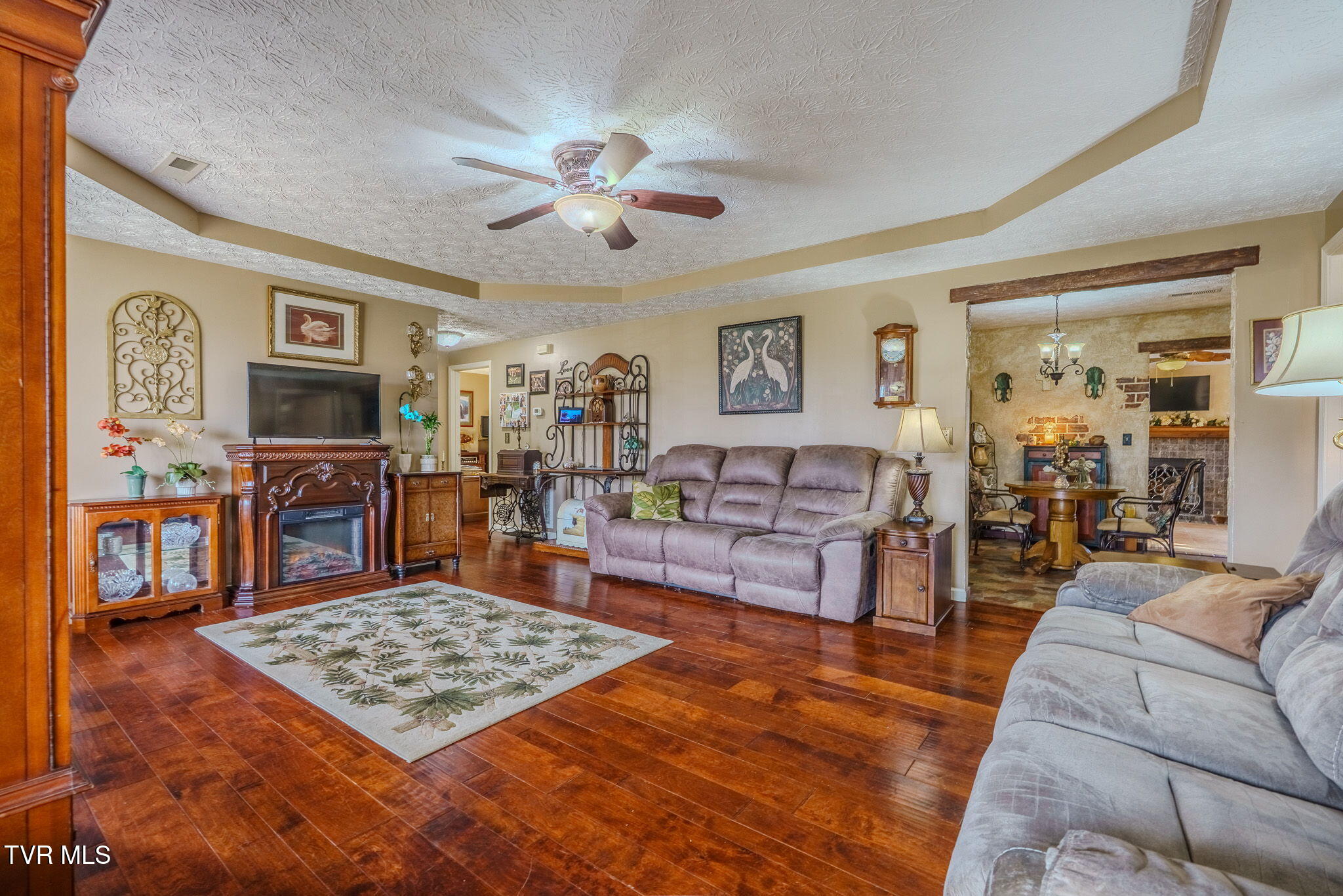 1705 Primrose Court Sevierville, TN 37862 - Photo 5 of 45 34-web-or-mls-_DSC1846-HDR