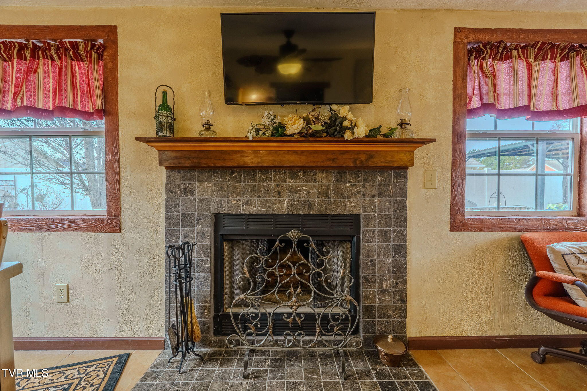 1705 Primrose Court Sevierville, TN 37862 - Photo 6 of 45 8-web-or-mls-_DSC1376-HDR