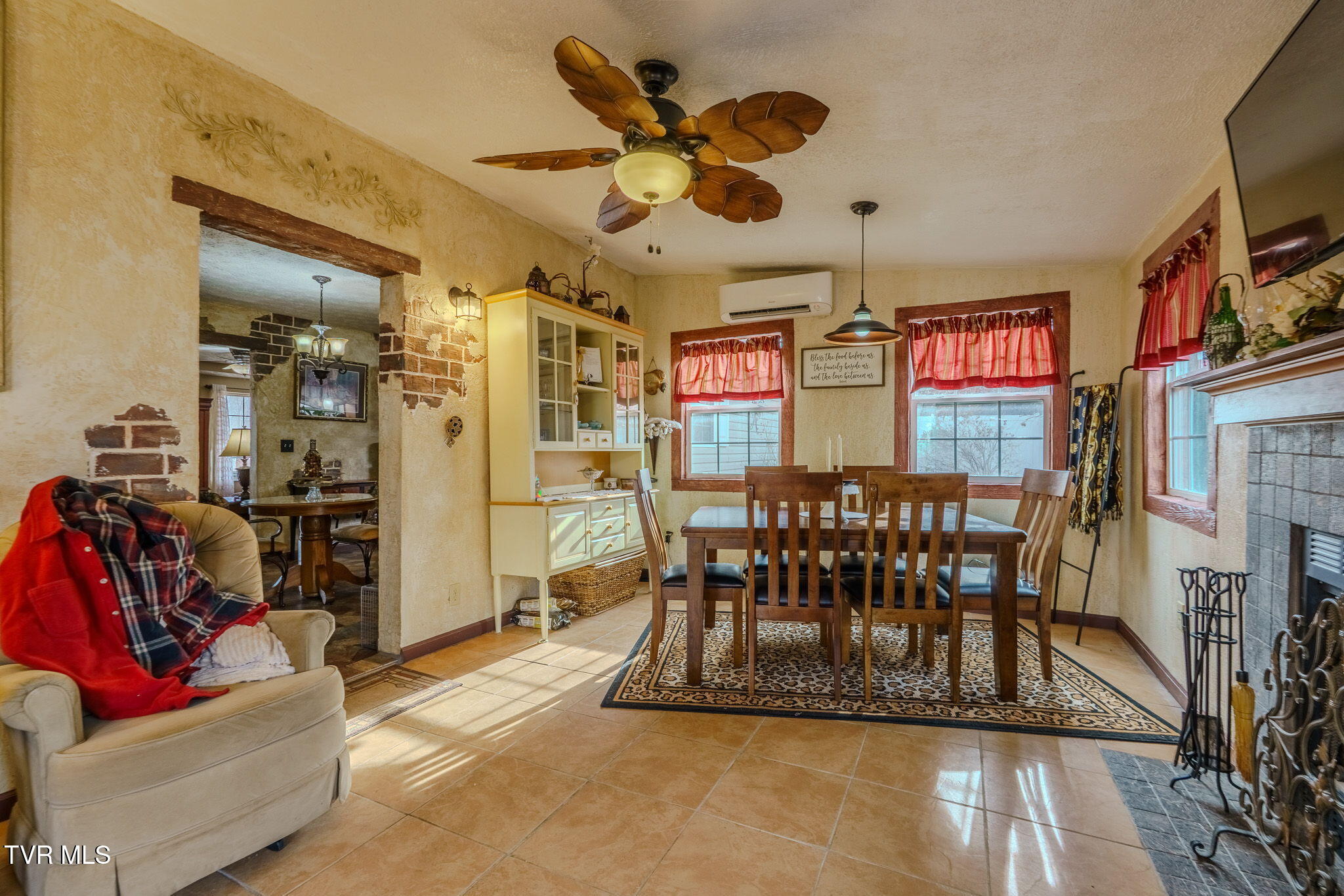 1705 Primrose Court Sevierville, TN 37862 - Photo 8 of 45 9-web-or-mls-_DSC1391-HDR