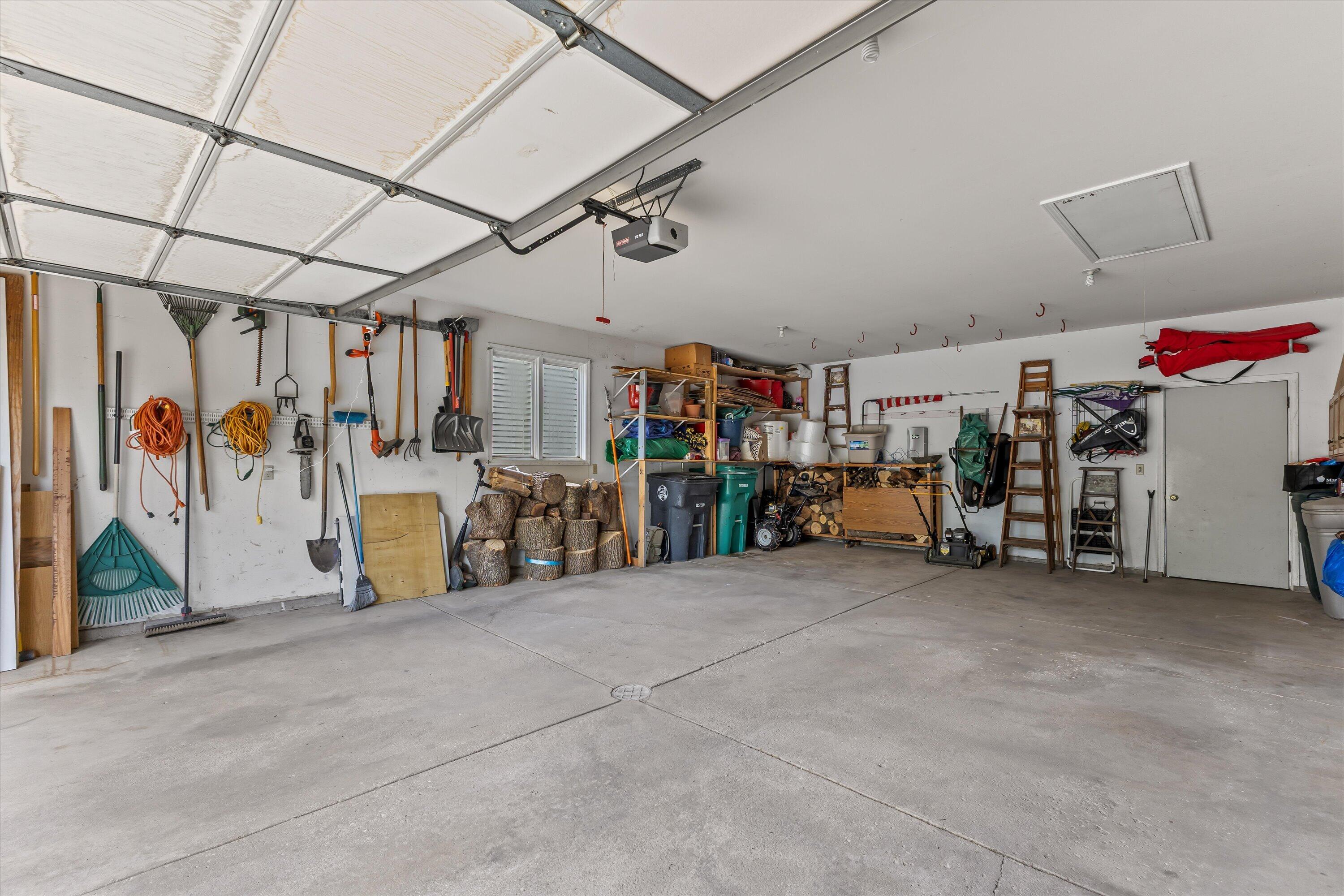 W168N5140 Stonefield Road Menomonee Falls, WI 53051 - Photo 40 of 49 2.5 car garage