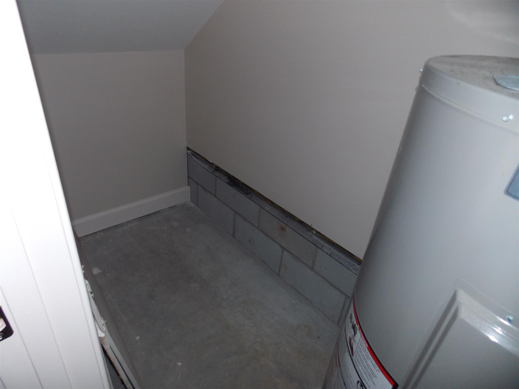 400 Goshen Road Lebanon, TN 37087 - Photo 17 of 20 a view of closet