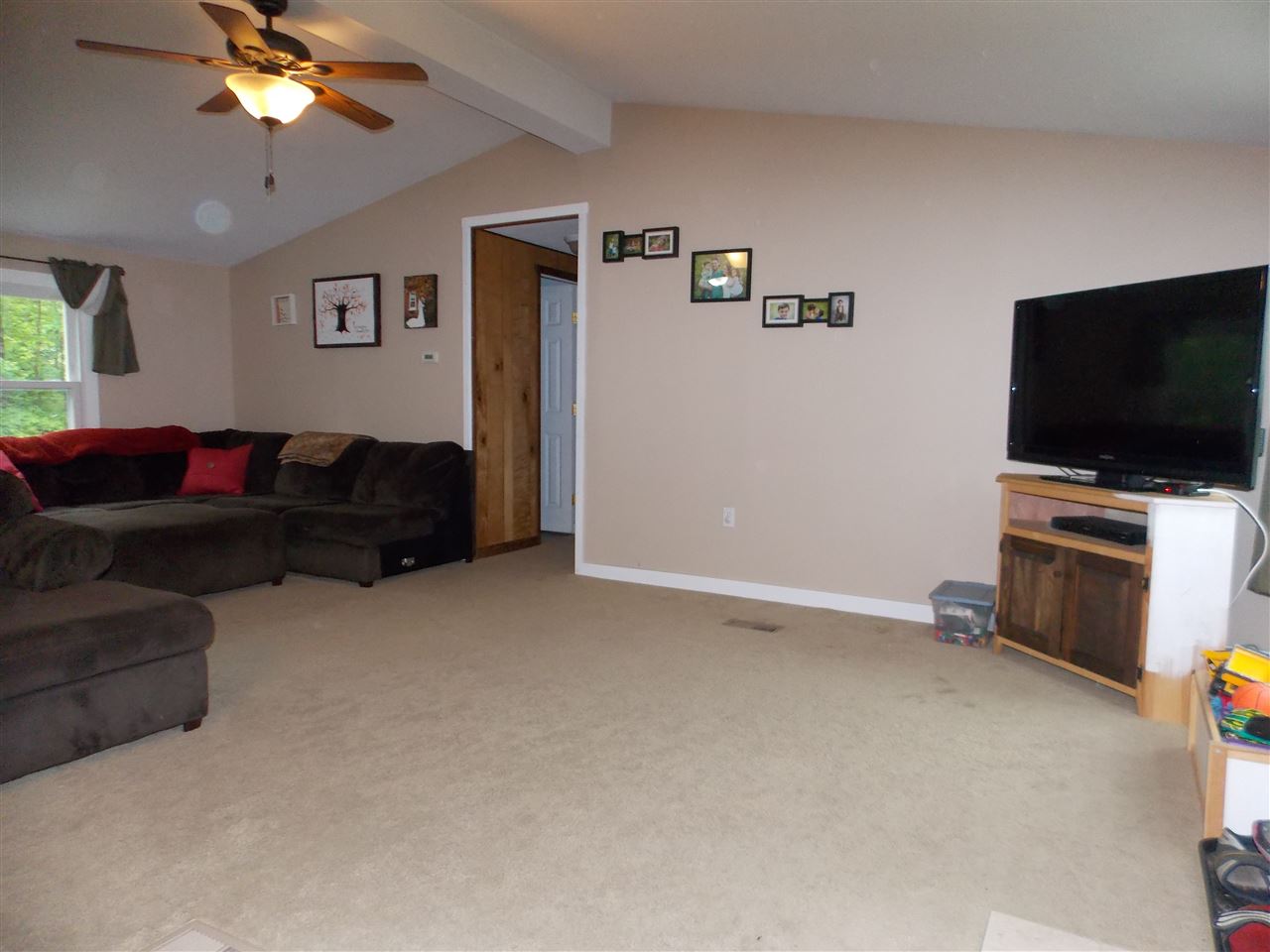 521 Raymond Road Candia, NH 03034 - Photo 8 of 24