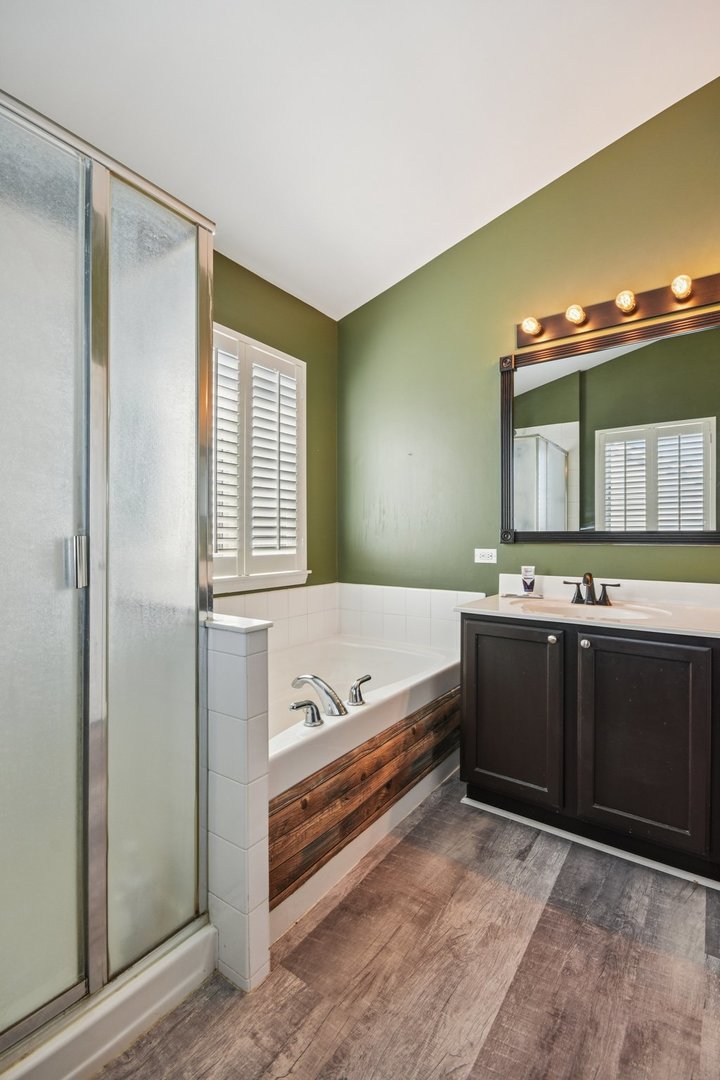 6427 Midleton Lane McHenry, IL 60050 - Photo 17 of 28