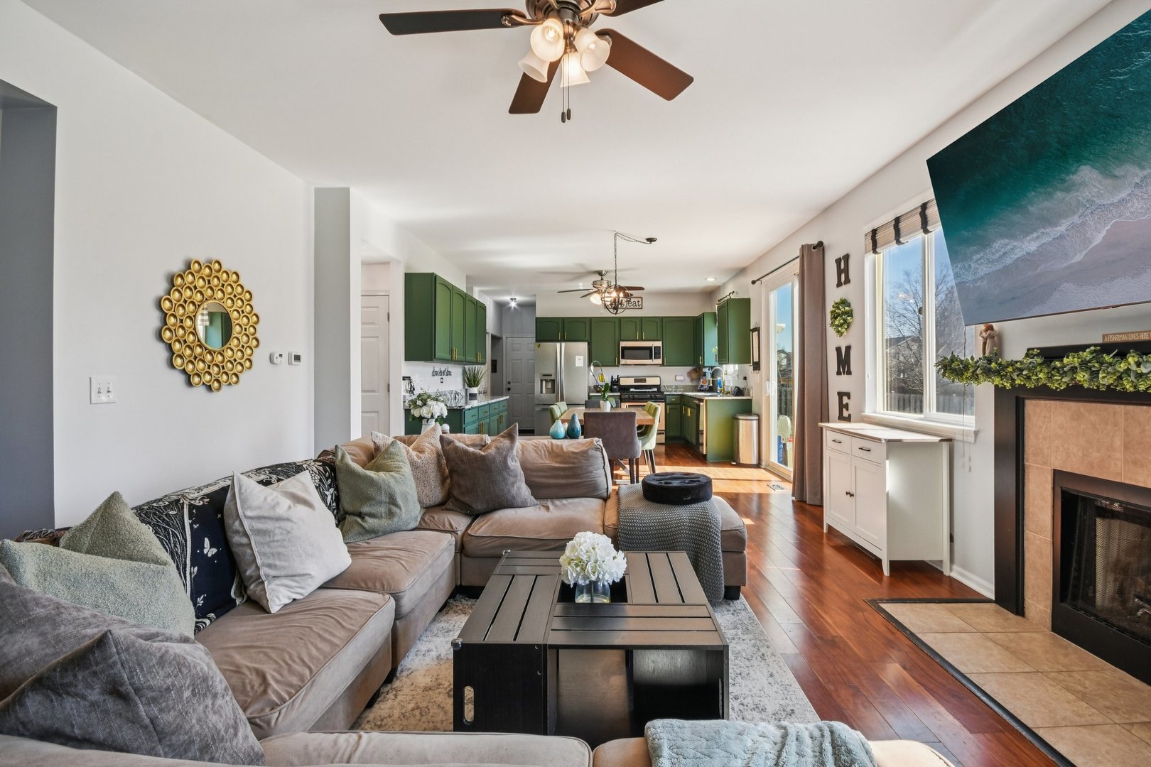 6427 Midleton Lane McHenry, IL 60050 - Photo 2 of 28