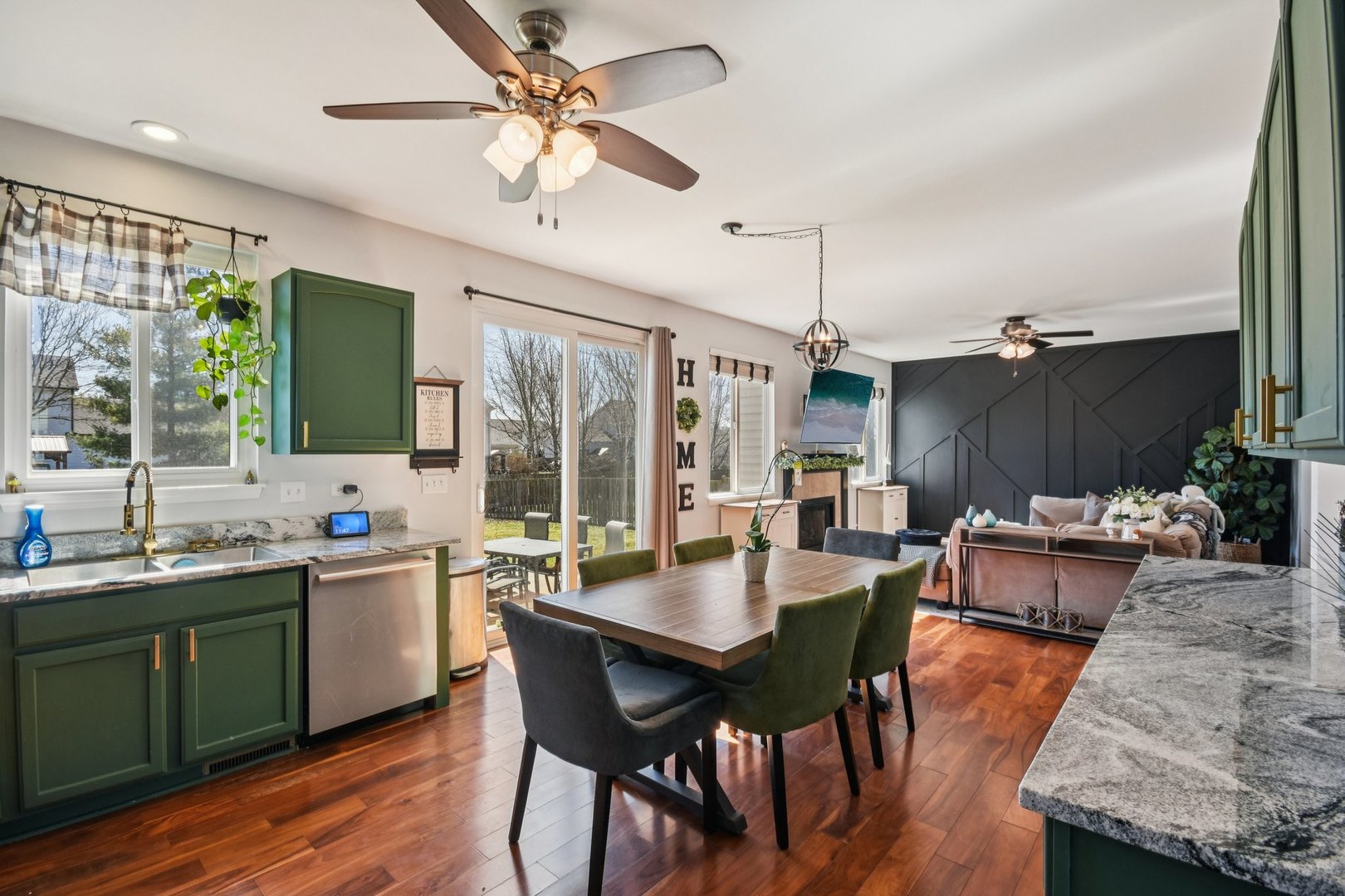 6427 Midleton Lane McHenry, IL 60050 - Photo 7 of 28