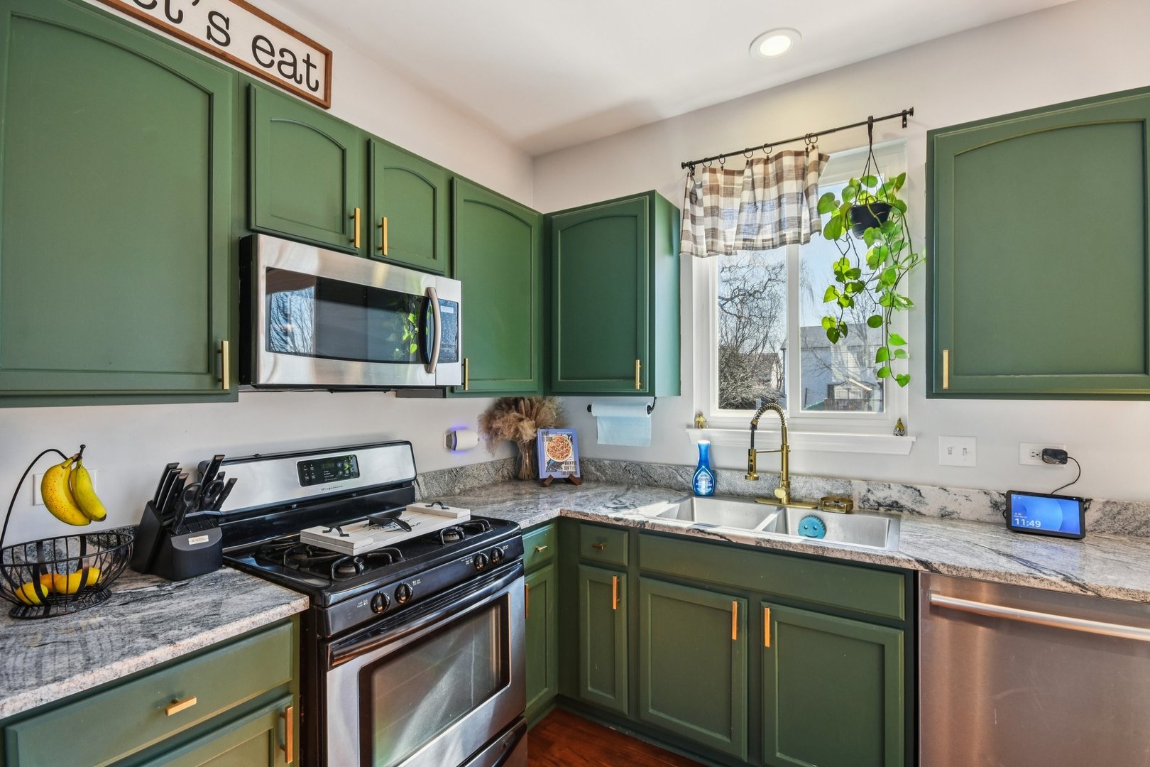 6427 Midleton Lane McHenry, IL 60050 - Photo 8 of 28