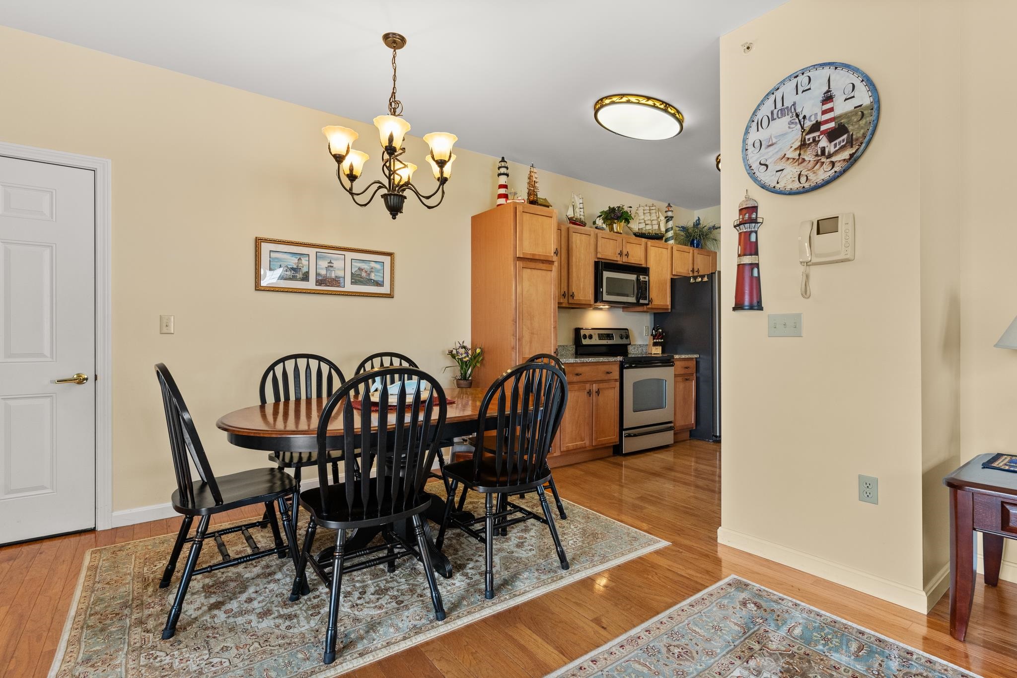 15 K Street, Unit 6 Hampton, NH 03842 - Photo 10 of 39 Gallery Image 10